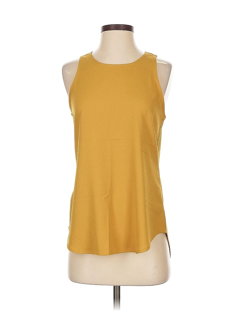 Pre-owned Van Heusen Sleeveless T-shirt In Gold