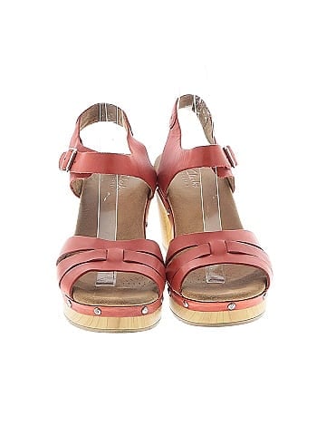 Clarks Sandals (view 2)
