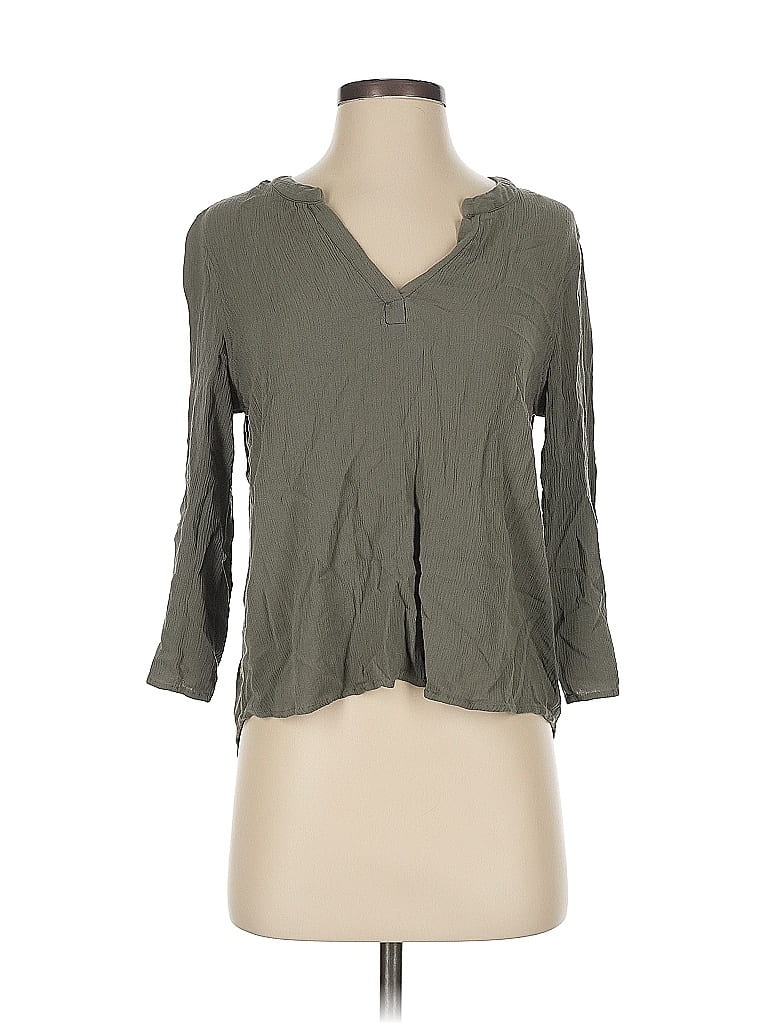 OLIVE & OAK Pre-owned 3/4 Sleeve Blouse In Gray