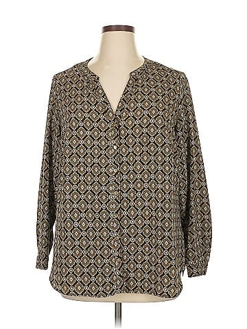db established 1962 3/4 Sleeve Blouse (view 1)
