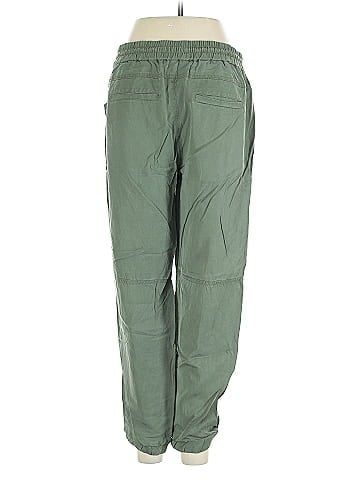 Banana Republic Cargo Pants (view 2)
