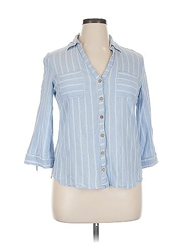 Fortune + Ivy 3/4 Sleeve Button-Down Shirt (view 1)