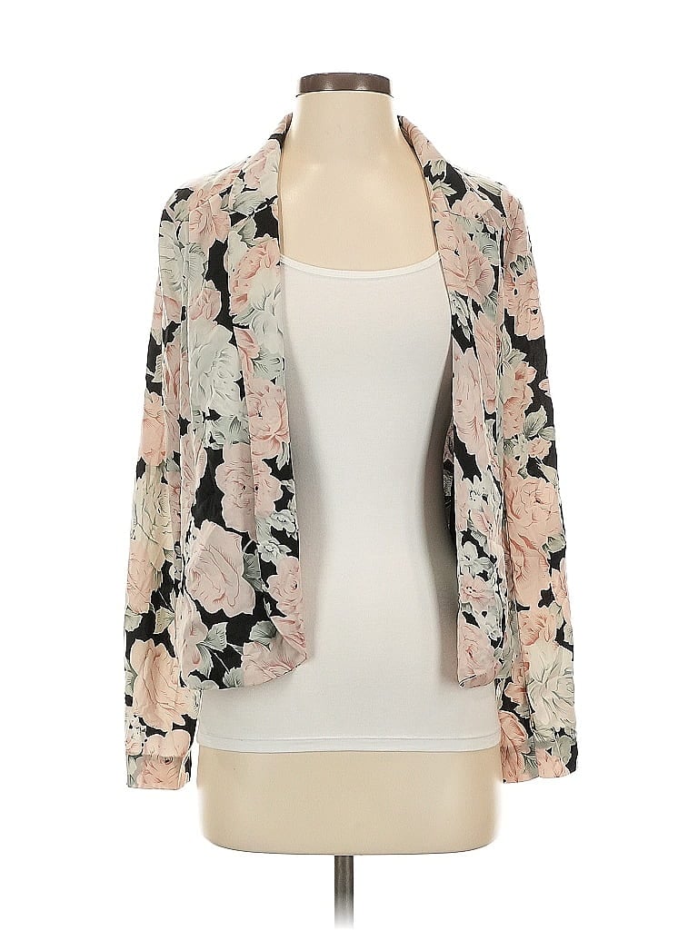 Click to view more detailed imagery on our partner's website Pre-owned Minkpink Kimono In Pink