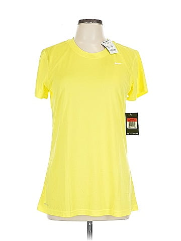 Nike Active T-Shirt (view 1)