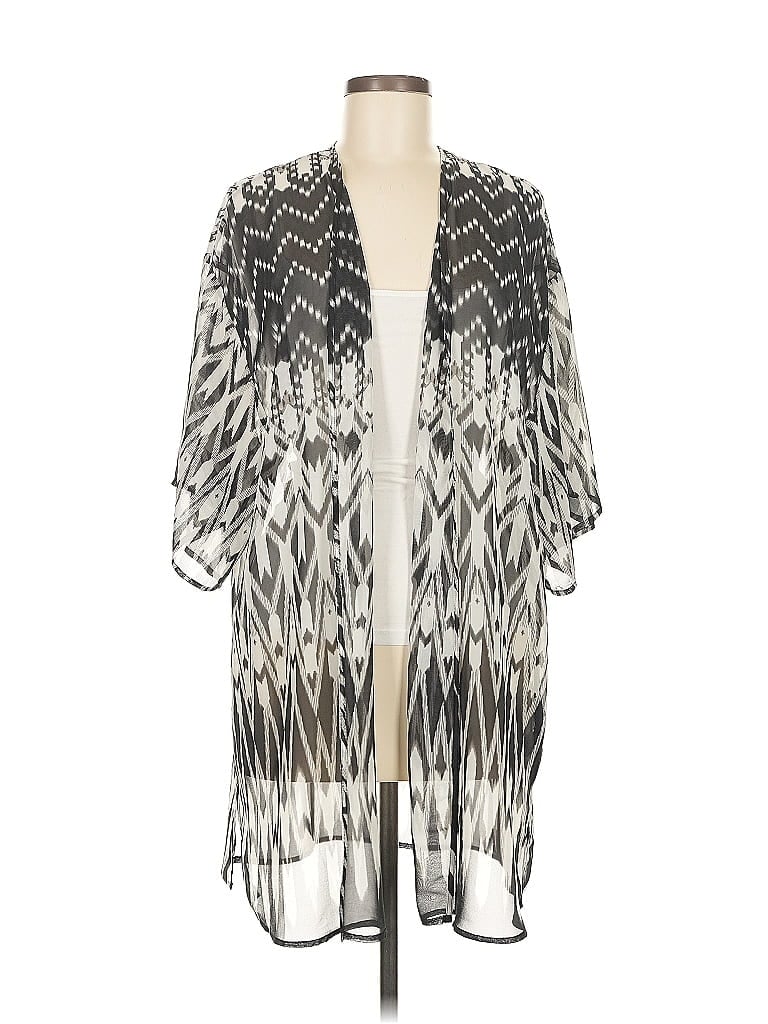 Pre-owned Daniel Rainn Kimono In Silver
