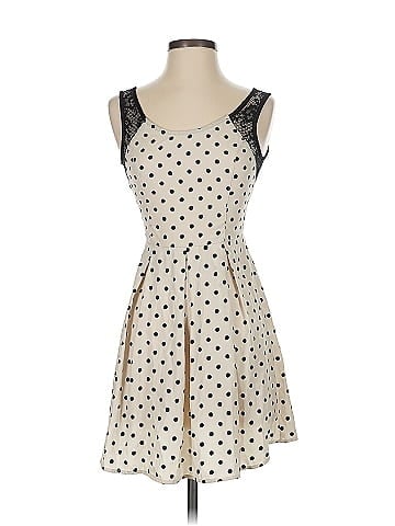 Soprano Casual Dress (view 1)