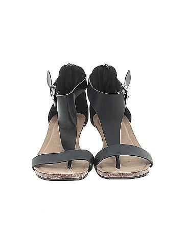 Kenneth Cole REACTION Wedges (view 2)