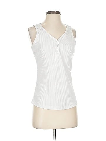 Tecrew Sleeveless Top (view 1)