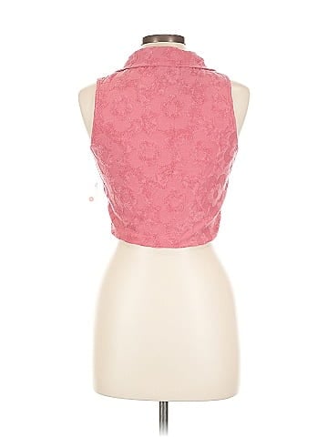 Justify Sleeveless Button-Down Shirt (view 2)