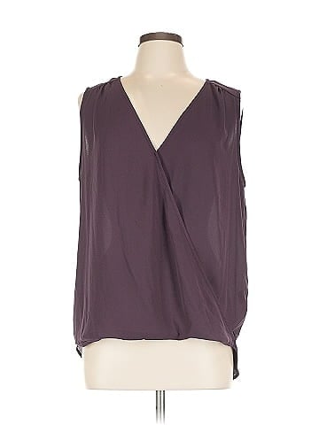 Soho JEANS NEW YORK & COMPANY Sleeveless Blouse (view 1)