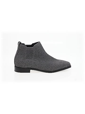 Vivaia Ankle Boots (view 1)