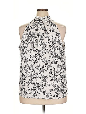 Violets & Roses Sleeveless Blouse (view 2)