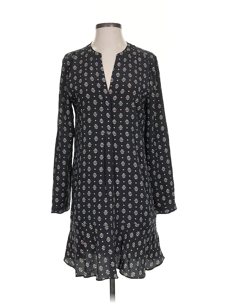 Pre-owned Joie Long Sleeve Silk Top Black Plunge Neckline Tops