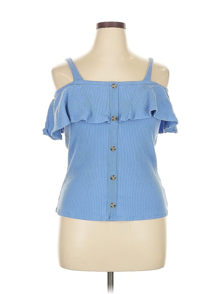 Click to view more detailed imagery on our partner's website Pre-owned Derek Heart Sleeveless Blouse In Blue