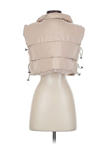 PrettyLittleThing Faux Fur Vest (view 2)