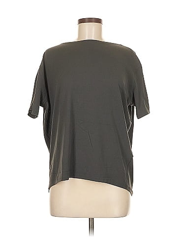 Lululemon Athletica Short Sleeve T-Shirt (view 1)