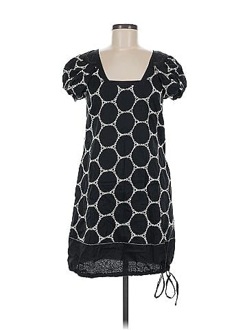 Hanii Y Casual Dress (view 1)