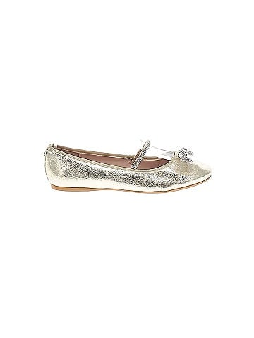 Nina Flats (view 1)