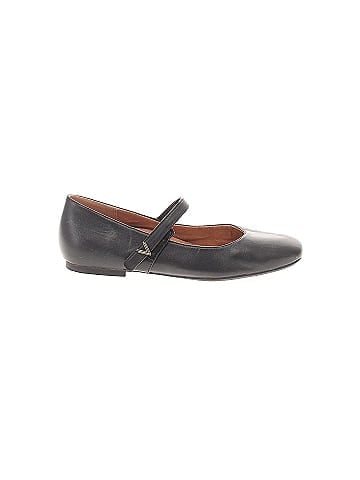 Vionic Flats (view 1)