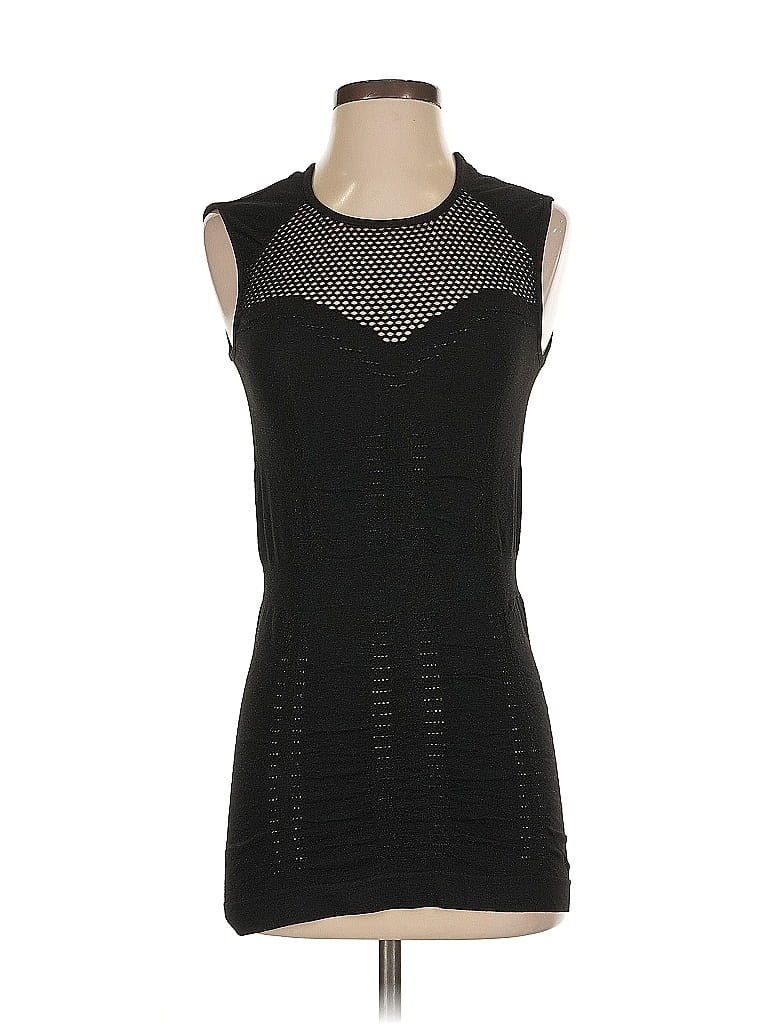 Click to view more detailed imagery on our partner's website Pre-owned Pinko Cocktail Dress In Black