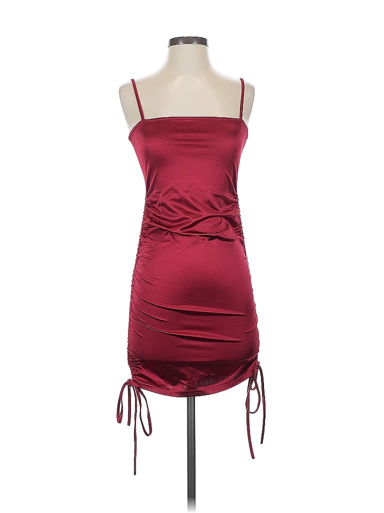 Pre-owned Zaful Cocktail Dress In Burgundy
