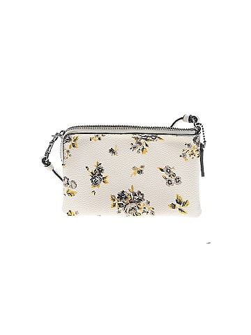 Coach Wristlet (view 2)