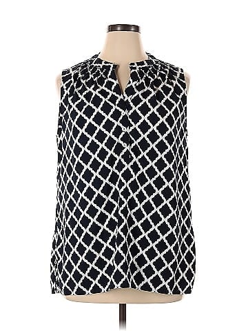 Betsey's Boutique Shop Sleeveless Blouse (view 1)