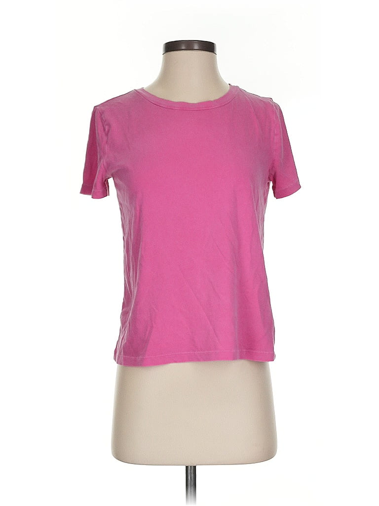Click to view more detailed imagery on our partner's website Pre-owned Gap Short Sleeve T-shirt In Pink