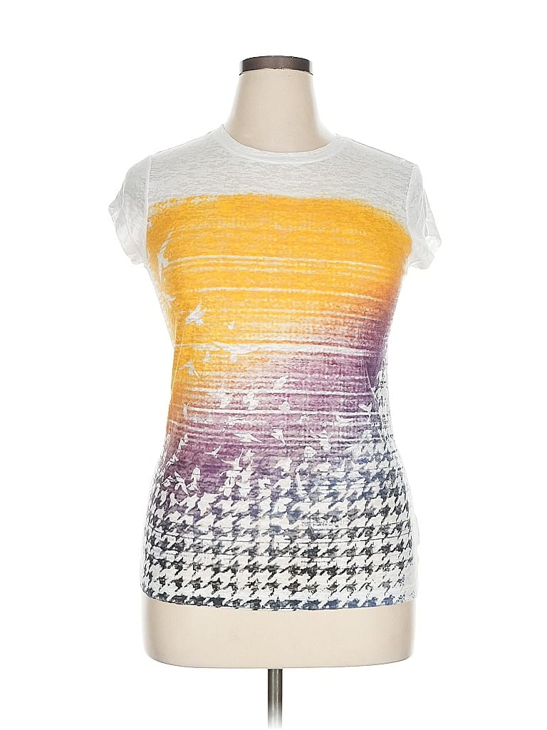 MUDD Pre-owned Short Sleeve Top Silver Crew Neck Tops