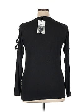milan kiss clothing reviews