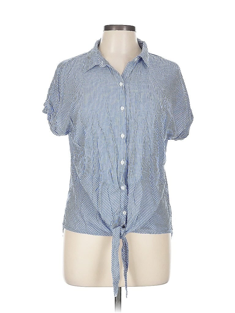 Click to view more detailed imagery on our partner's website Pre-owned Jones New York Short Sleeve Blouse In Blue