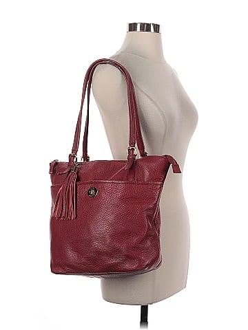 Tommy Hilfiger Leather Shoulder Bag (view 2)