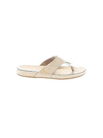 Bandolino Flip Flops (view 1)