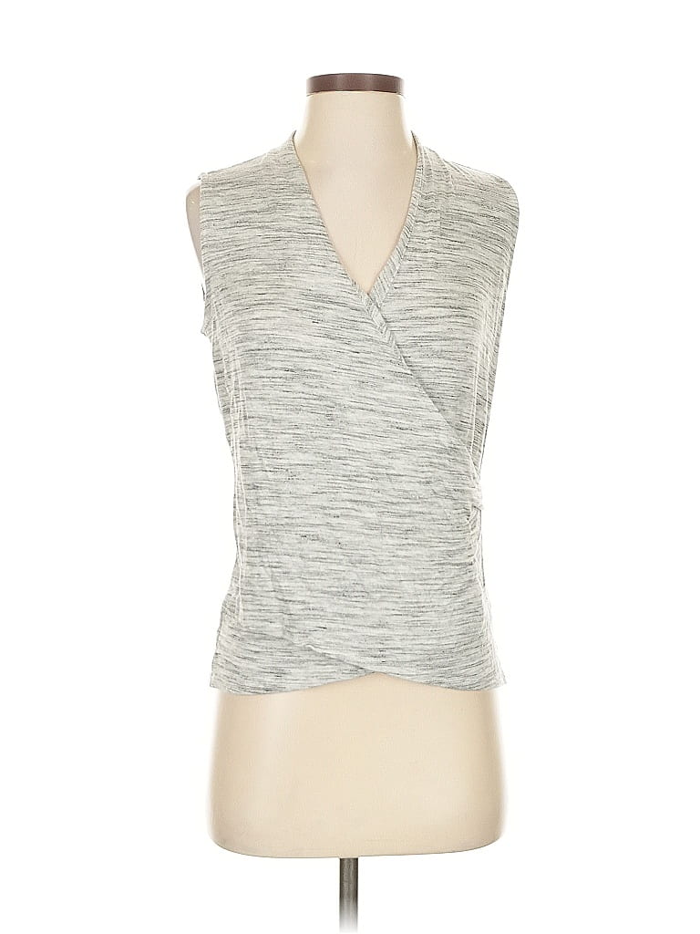 Pre-owned Nic + Zoe Sleeveless Top Gray Plunge Neckline Tops