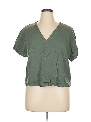Universal Thread Short Sleeve Blouse (view 1)