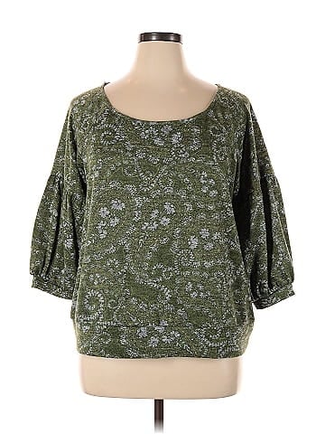 New Directions 3/4 Sleeve Top (view 1)