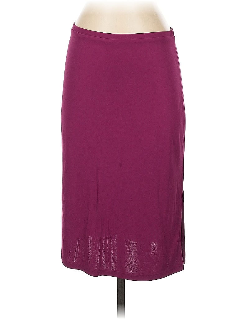 Click to view more detailed imagery on our partner's website Pre-owned Banana Republic Formal Skirt In Burgundy