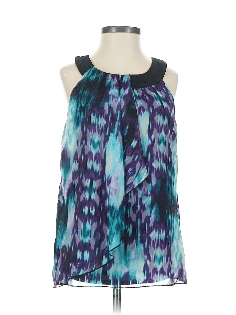 Click to view more detailed imagery on our partner's website Pre-owned Bcx Sleeveless Blouse In Blue