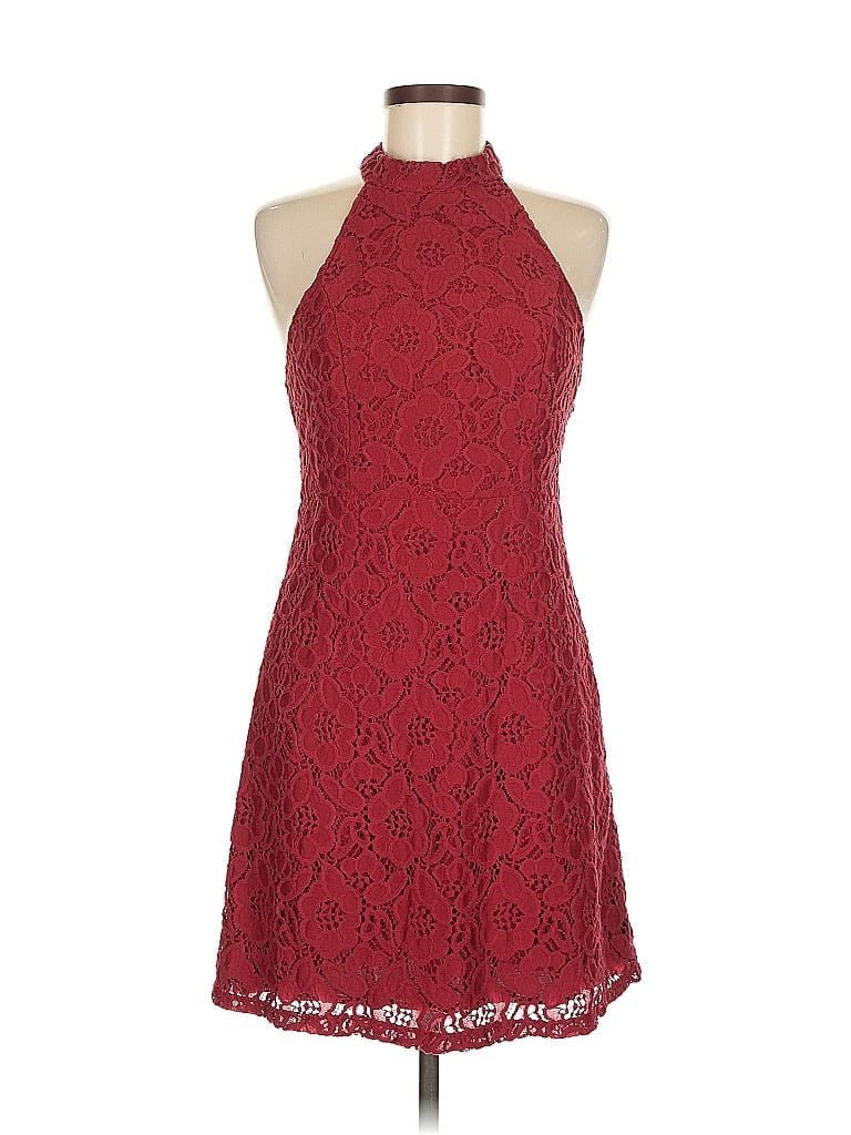 Click to view more detailed imagery on our partner's website Pre-owned Abercrombie & Fitch Cocktail Dress In Burgundy