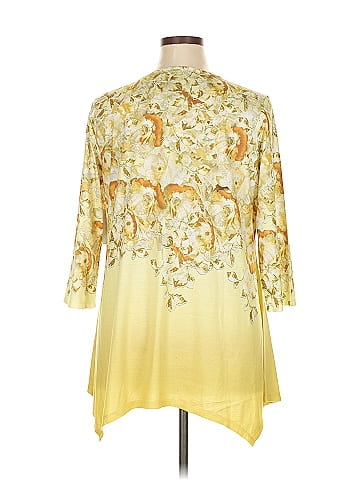 One World 3/4 Sleeve Top (view 2)