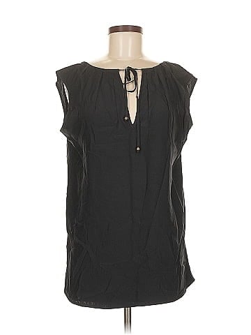 Alice & Trixie Sleeveless Blouse (view 1)