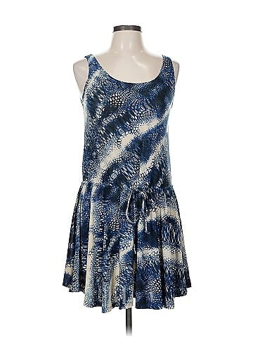 B. Split Casual Dress (view 1)