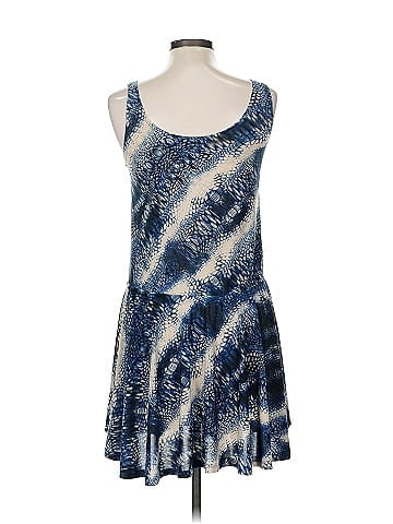 B. Split Casual Dress (view 2)