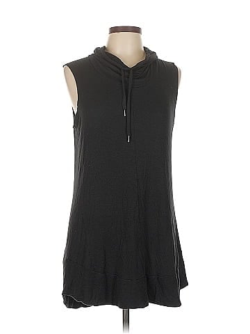 GAIAM Sleeveless Button-Down Shirt (view 1)