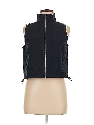 With Jéan Vest (view 1)
