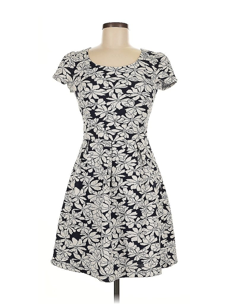 Pre-owned Maison Jules Casual Dress In Gray