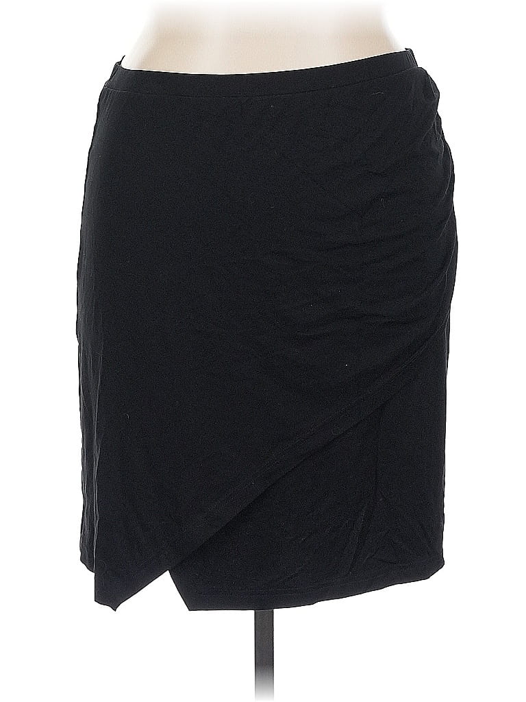 Pre-owned Vince Camuto Casual Skirt In Black