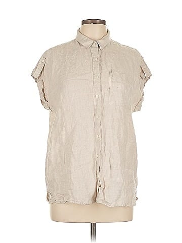Lord & Taylor Sleeveless Button-Down Shirt (view 1)