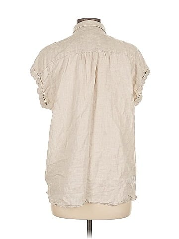 Lord & Taylor Sleeveless Button-Down Shirt (view 2)