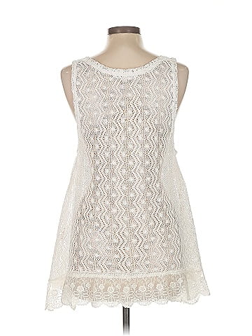 Simply Noelle Sleeveless Blouse (view 2)